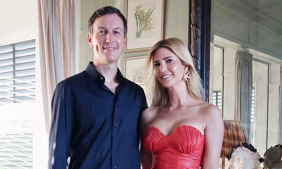Ivanka Trump diện loạt váy tôn dáng khi đi ăn cưới anh trai - hình ảnh - okvipapps.com Ivanka Trump diện loạt váy tôn dáng khi đi ăn cưới anh trai - hình ảnh - okvipapps.com