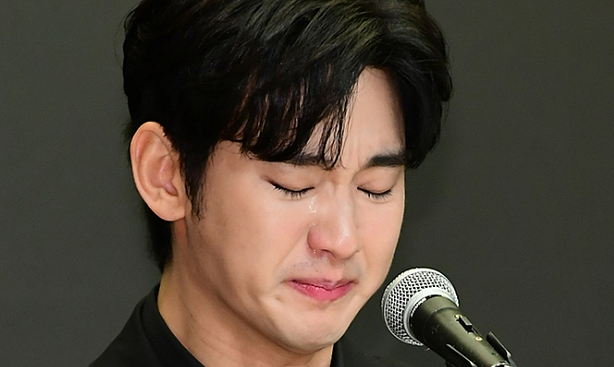 OKVIP slot game và thông điệp cảm ơn của Kim Soo Hyun giữa bão tin giả - hình ảnh - okvipapps.com