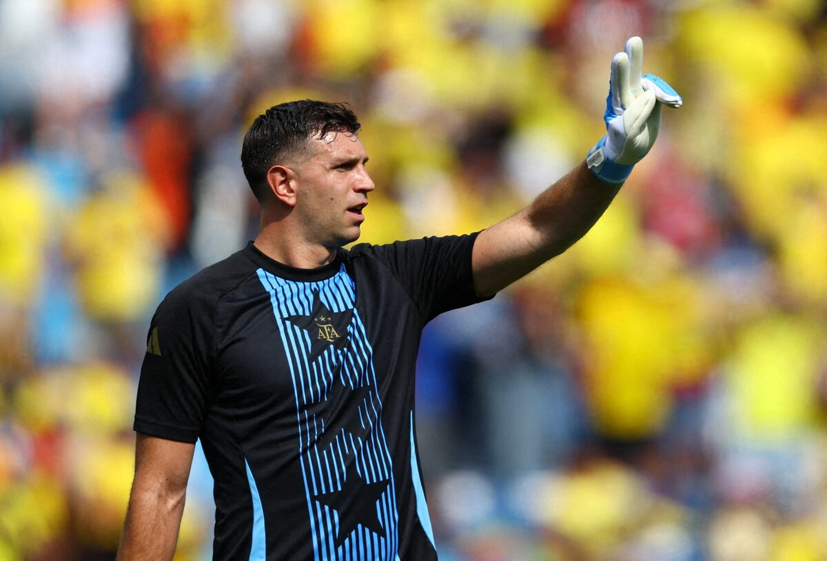 Giáo án đặc biệt cho Emiliano Martinez trước World Cup 2026 - hình ảnh - okvipapps.com Giáo án đặc biệt cho Emiliano Martinez trước World Cup 2026 - hình ảnh - okvipapps.com