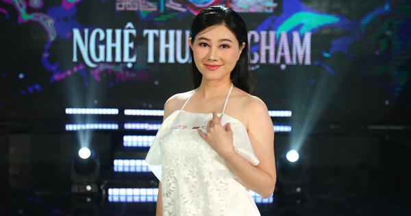 NSND Quế Trân kết hợp Võ Hạ Trâm thổi làn gió mới cho cải lương - hình ảnh - okvipapps.com NSND Quế Trân kết hợp Võ Hạ Trâm thổi làn gió mới cho cải lương - hình ảnh - okvipapps.com