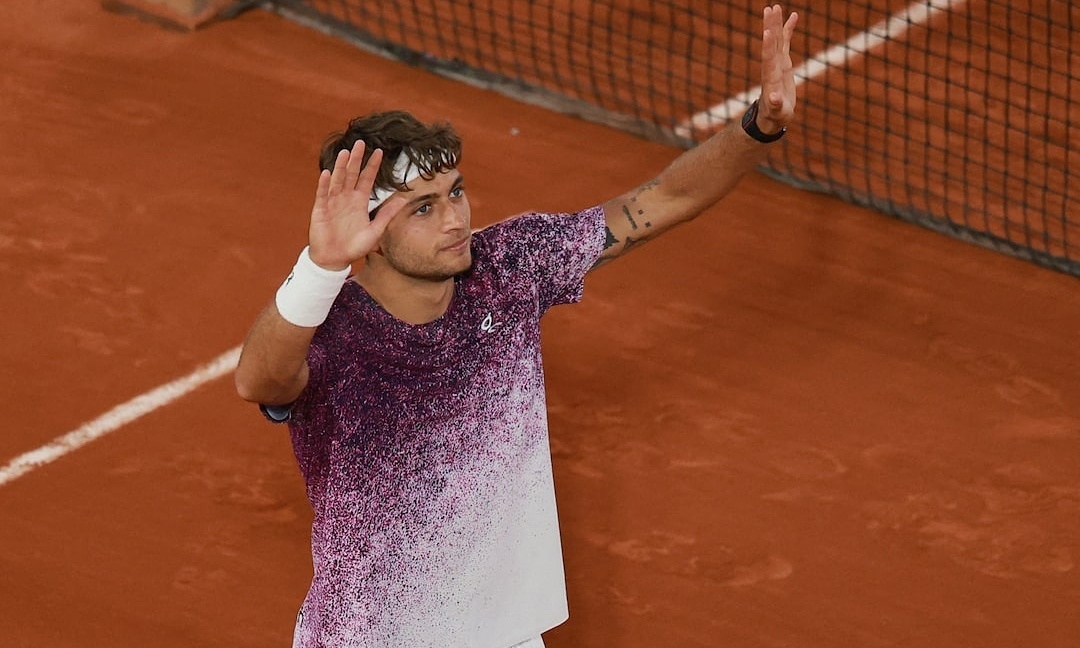 Cobolli nuôi mộng vô địch Roland Garros nhờ phòng tắm của Nadal - hình ảnh - okvipapps.com Cobolli nuôi mộng vô địch Roland Garros nhờ phòng tắm của Nadal - hình ảnh - okvipapps.com