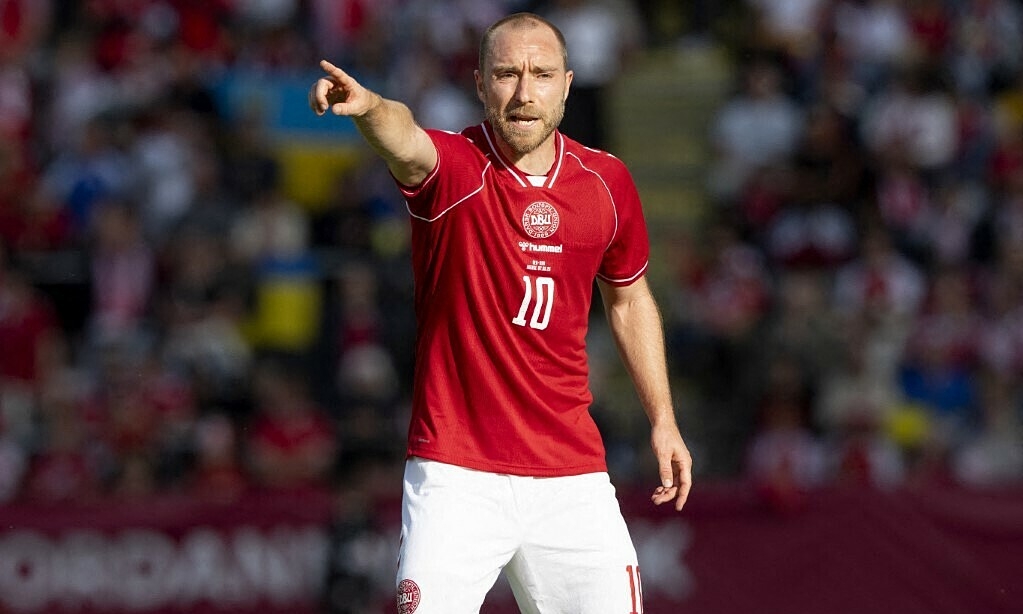 Eriksen lại đổ gục trên sân: Cú sốc cho người hâm mộ và bài học về sức khỏe trong thể thao - hình ảnh - okvipapps.com