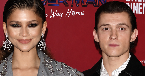 Zendaya: ‘Bệ đỡ’ thầm lặng của Tom Holland giữa áp lực Hollywood - hình ảnh - okvipapps.com Zendaya: ‘Bệ đỡ’ thầm lặng của Tom Holland giữa áp lực Hollywood - hình ảnh - okvipapps.com