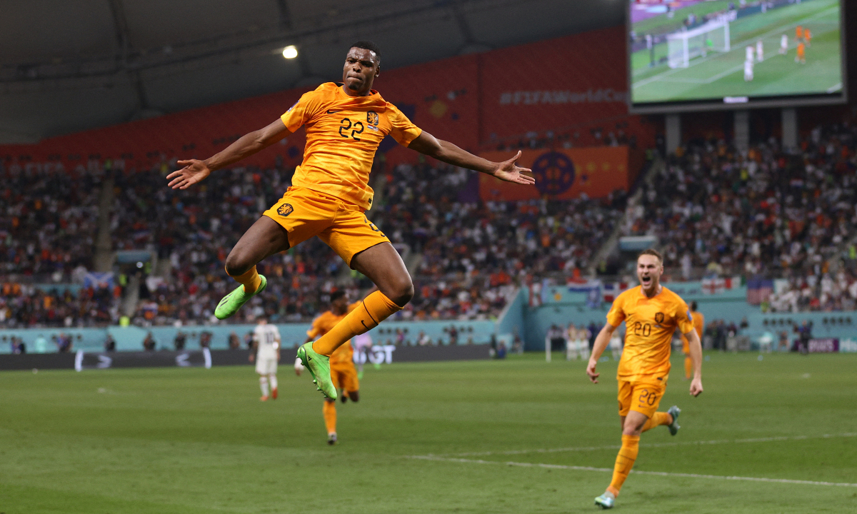 Real Madrid chiêu mộ Denzel Dumfries từ Inter Milan: Cơ hội cho fan OKVIP theo dõi siêu phẩm - hình ảnh - okvipapps.com Real Madrid chiêu mộ Denzel Dumfries từ Inter Milan: Cơ hội cho fan OKVIP theo dõi siêu phẩm - hình ảnh - okvipapps.com