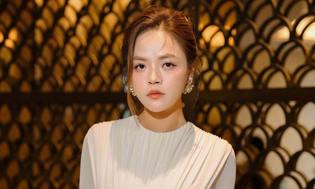 Thu Quỳnh: ‘Tôi hạnh phúc khi làm mẹ đơn thân’ - hình ảnh - okvipapps.com Thu Quỳnh: ‘Tôi hạnh phúc khi làm mẹ đơn thân’ - hình ảnh - okvipapps.com