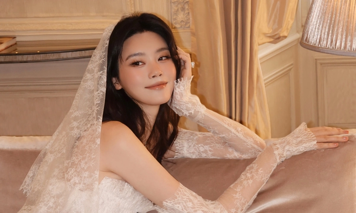 Hề Mộng Dao khoe sắc trong đầm cưới của nhà mốt Việt - hình ảnh - okvipapps.com