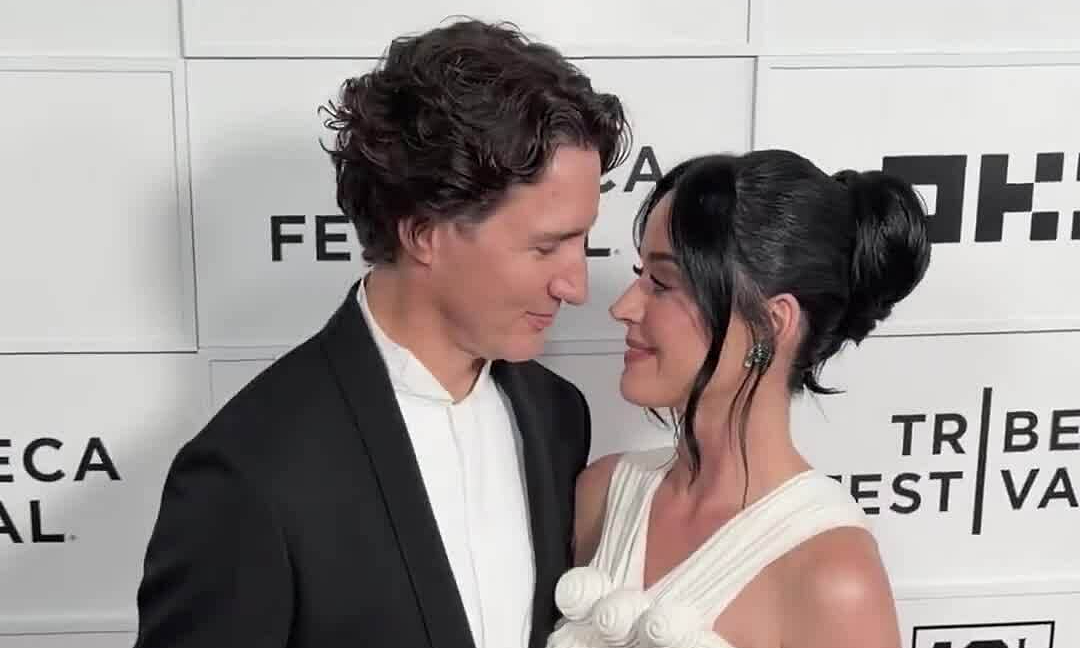 Katy Perry và Justin Trudeau lần đầu sánh đôi trên thảm đỏ: Dấu ấn mới trong chuyện tình Hollywood – Chính trị - hình ảnh - okvipapps.com