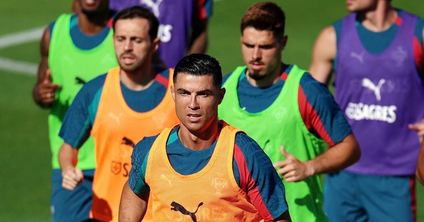 OKVIP cược bóng đá: Ronaldo chính thức bước vào chiến dịch chinh phục World Cup 2026 - hình ảnh - okvipapps.com OKVIP cược bóng đá: Ronaldo chính thức bước vào chiến dịch chinh phục World Cup 2026 - hình ảnh - okvipapps.com