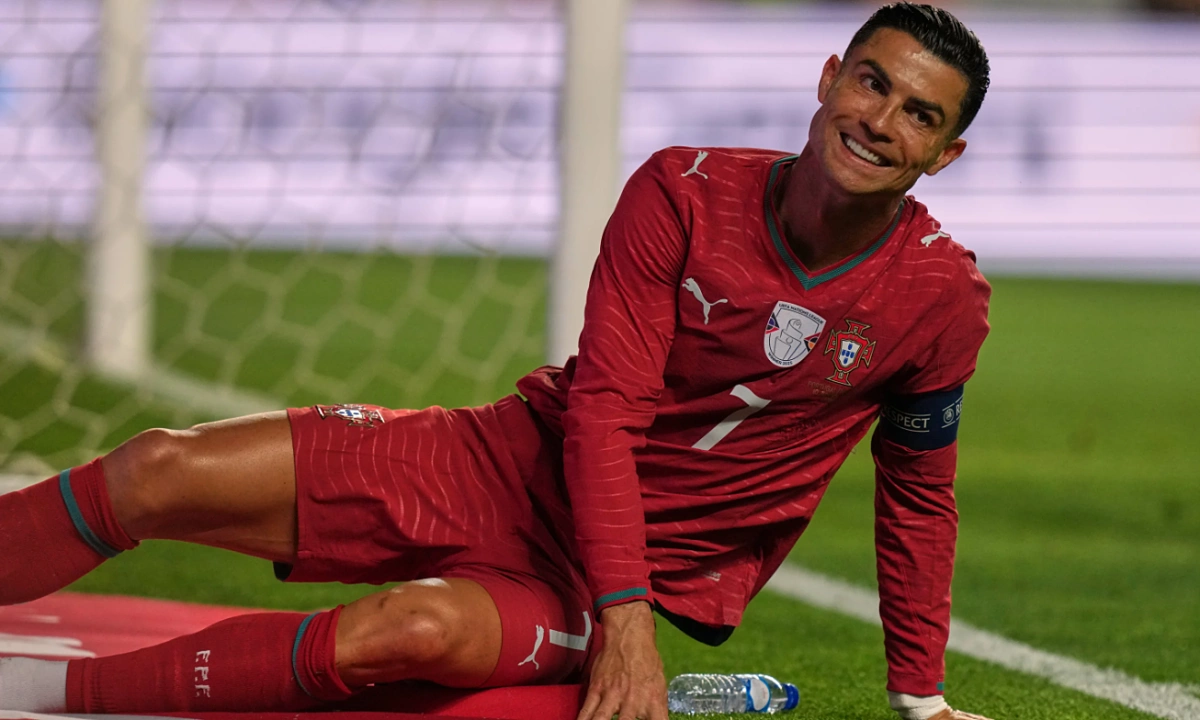 Ronaldo bị chê ‘vụng về, chưa sẵn sàng’ cho World Cup 2026 - hình ảnh - okvipapps.com