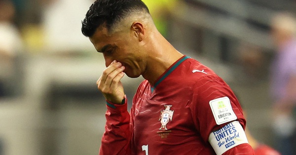 Ronaldo là huyền thoại vĩ đại, nhưng World Cup không dành cho anh - hình ảnh - okvipapps.com Ronaldo là huyền thoại vĩ đại, nhưng World Cup không dành cho anh - hình ảnh - okvipapps.com