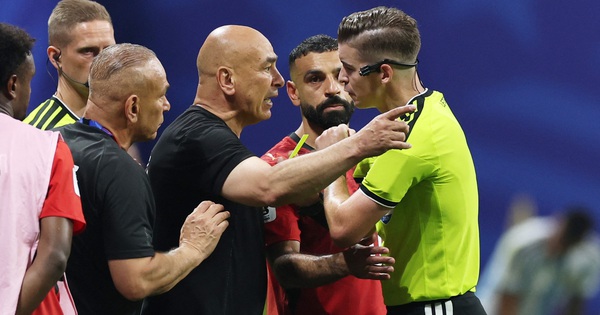 HLV Ai Cập tố FIFA thiên vị Argentina: ‘Họ muốn Messi tiếp tục cuộc đua’ - hình ảnh - okvipapps.com HLV Ai Cập tố FIFA thiên vị Argentina: ‘Họ muốn Messi tiếp tục cuộc đua’ - hình ảnh - okvipapps.com