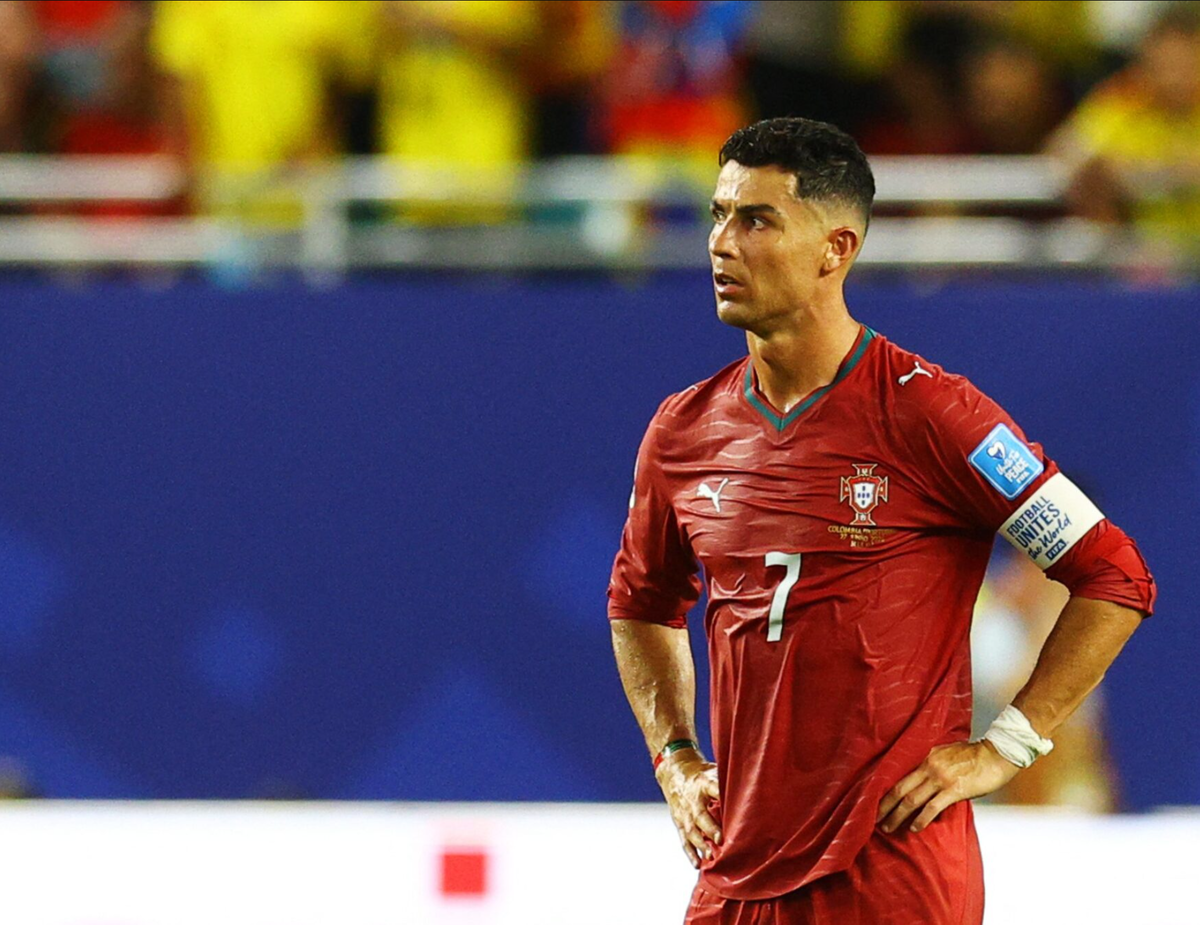 Nani: ‘Các đồng đội cần chạy thay phần Ronaldo’ - hình ảnh - okvipapps.com Nani: ‘Các đồng đội cần chạy thay phần Ronaldo’ - hình ảnh - okvipapps.com