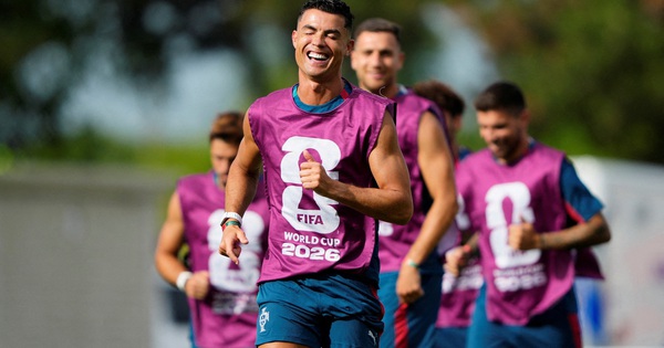 Ronaldo nguy cơ cao phải dự bị trận sống còn đấu Croatia, HLV Martinez tạo cú sốc? - hình ảnh - okvipapps.com