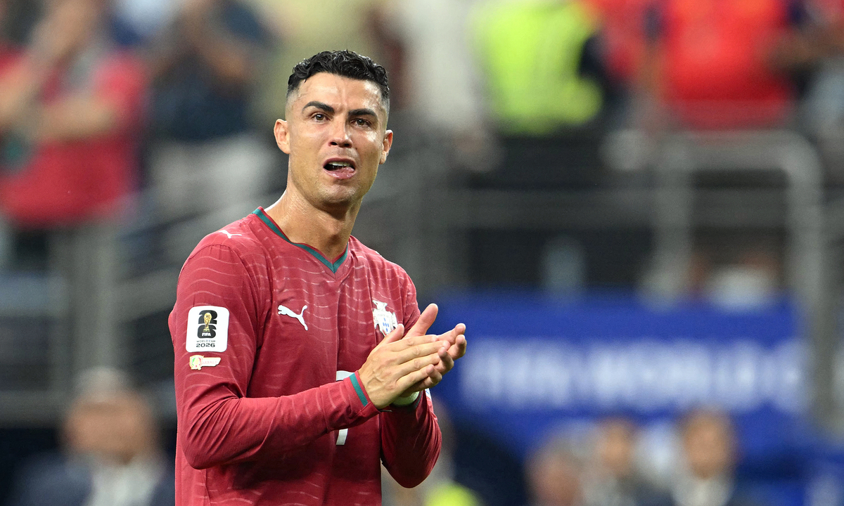 OKVIP Cược Bóng Đá: Ronaldo Rơi Nước Mắt Chia Tay World Cup 2026 - hình ảnh - okvipapps.com