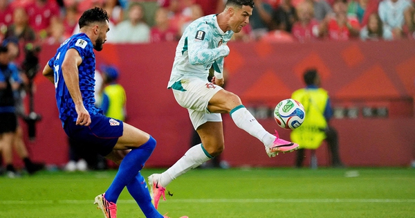 Ronaldo xé lưới vòng knock-out: Khoảnh khắc lịch sử và cơ hội cho fan cá cược - hình ảnh - okvipapps.com Ronaldo xé lưới vòng knock-out: Khoảnh khắc lịch sử và cơ hội cho fan cá cược - hình ảnh - okvipapps.com